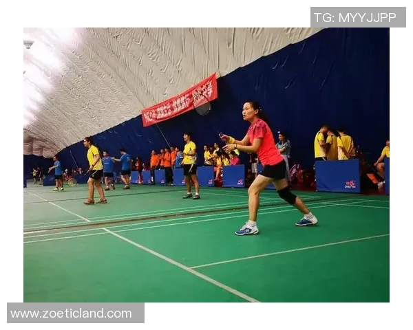 广州羽毛球队在总决赛积分榜上以86分稳居第一名展现强劲实力